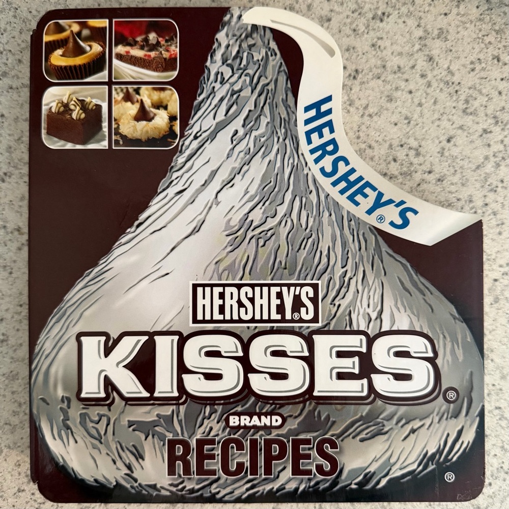 Vintage Y2K Hershey’s Kisses Recipe Board Book